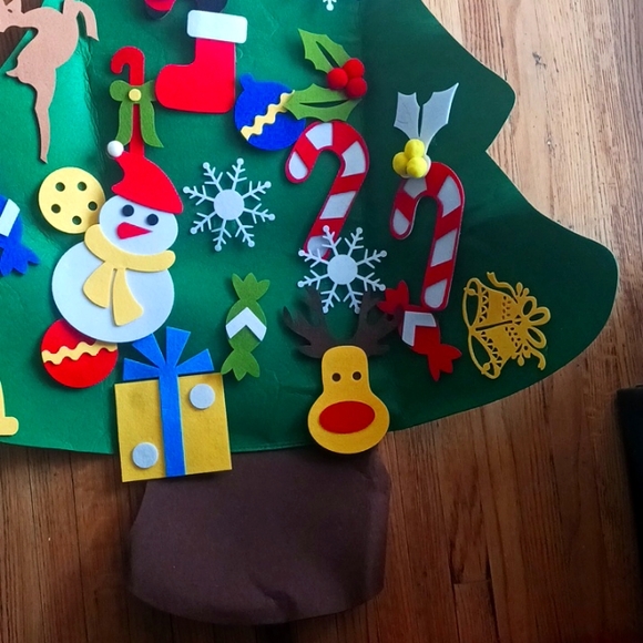 Hours of Christmas fun - Picture 8 of 8